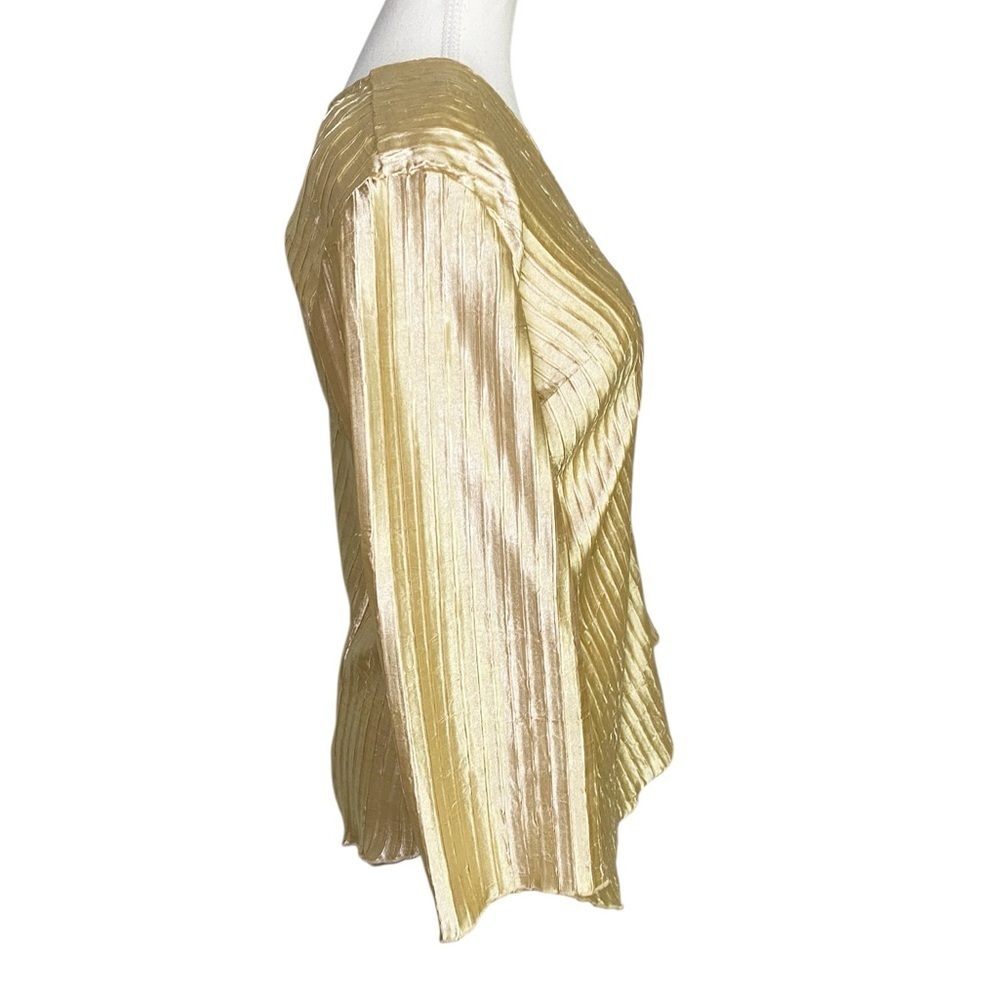 Cato Gold Pleated Women's Blouse - Picture 3 of 14